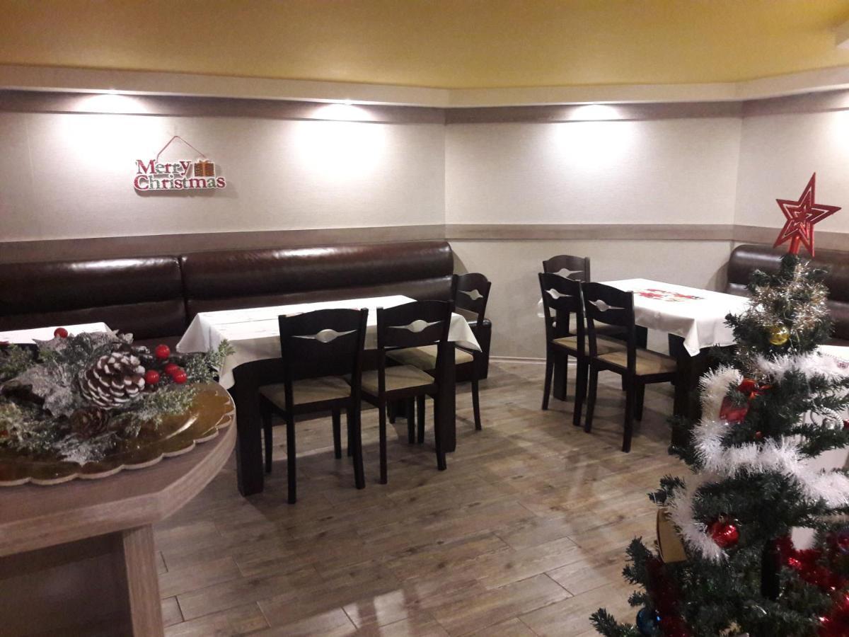 Advel Guest Hous Hotel Madzhare Buitenkant foto