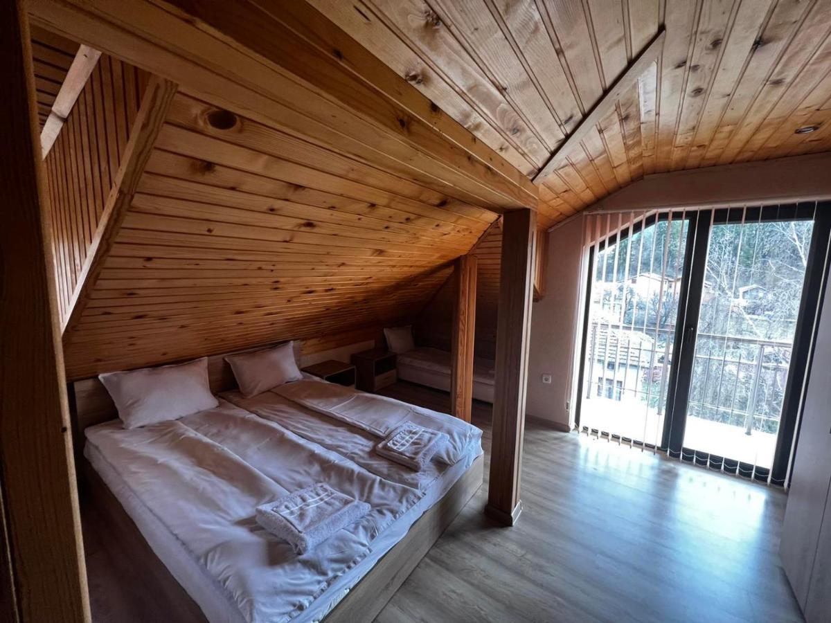 Advel Guest Hous Hotel Madzhare Buitenkant foto