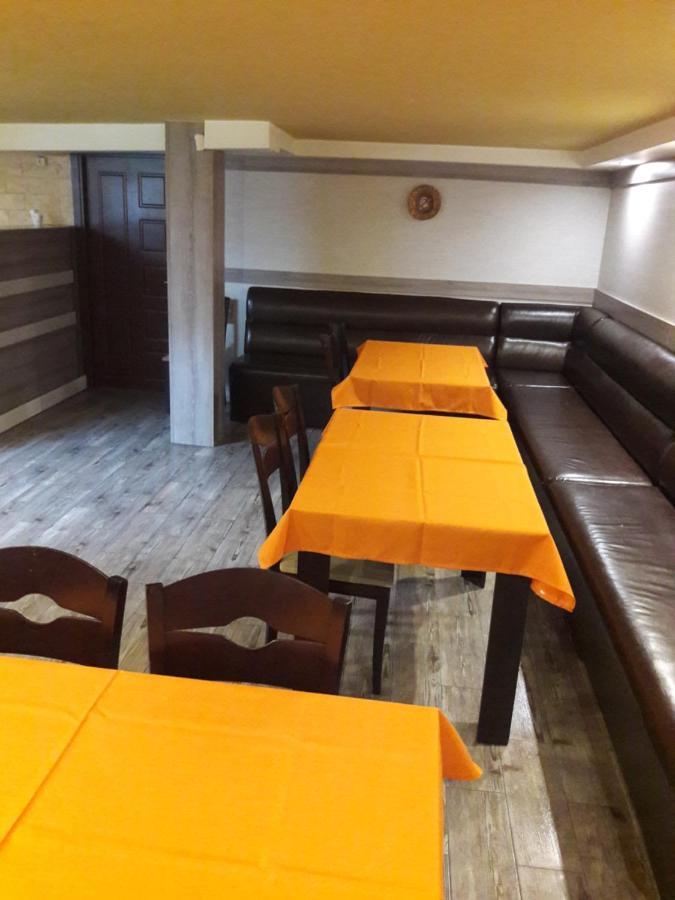 Advel Guest Hous Hotel Madzhare Buitenkant foto