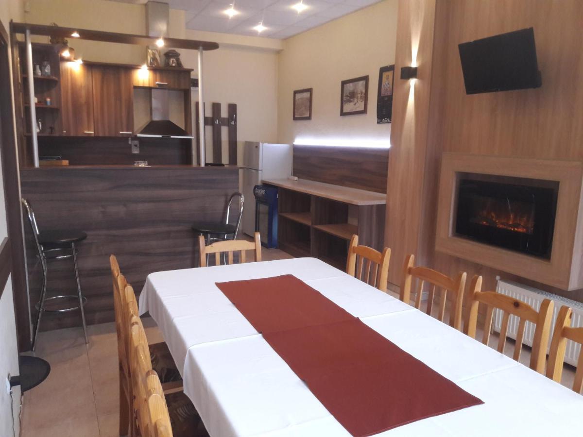 Advel Guest Hous Hotel Madzhare Buitenkant foto