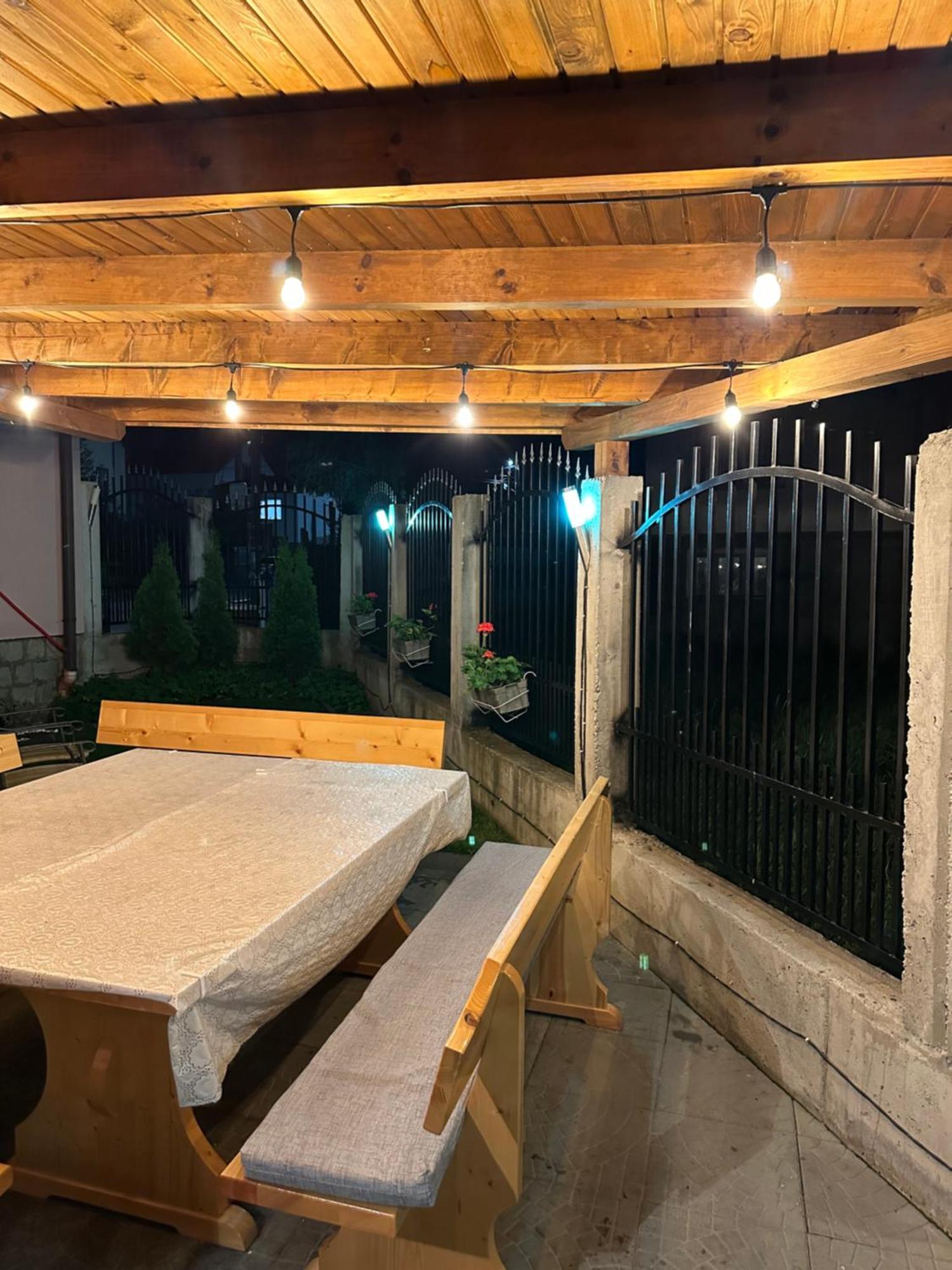 Advel Guest Hous Hotel Madzhare Buitenkant foto