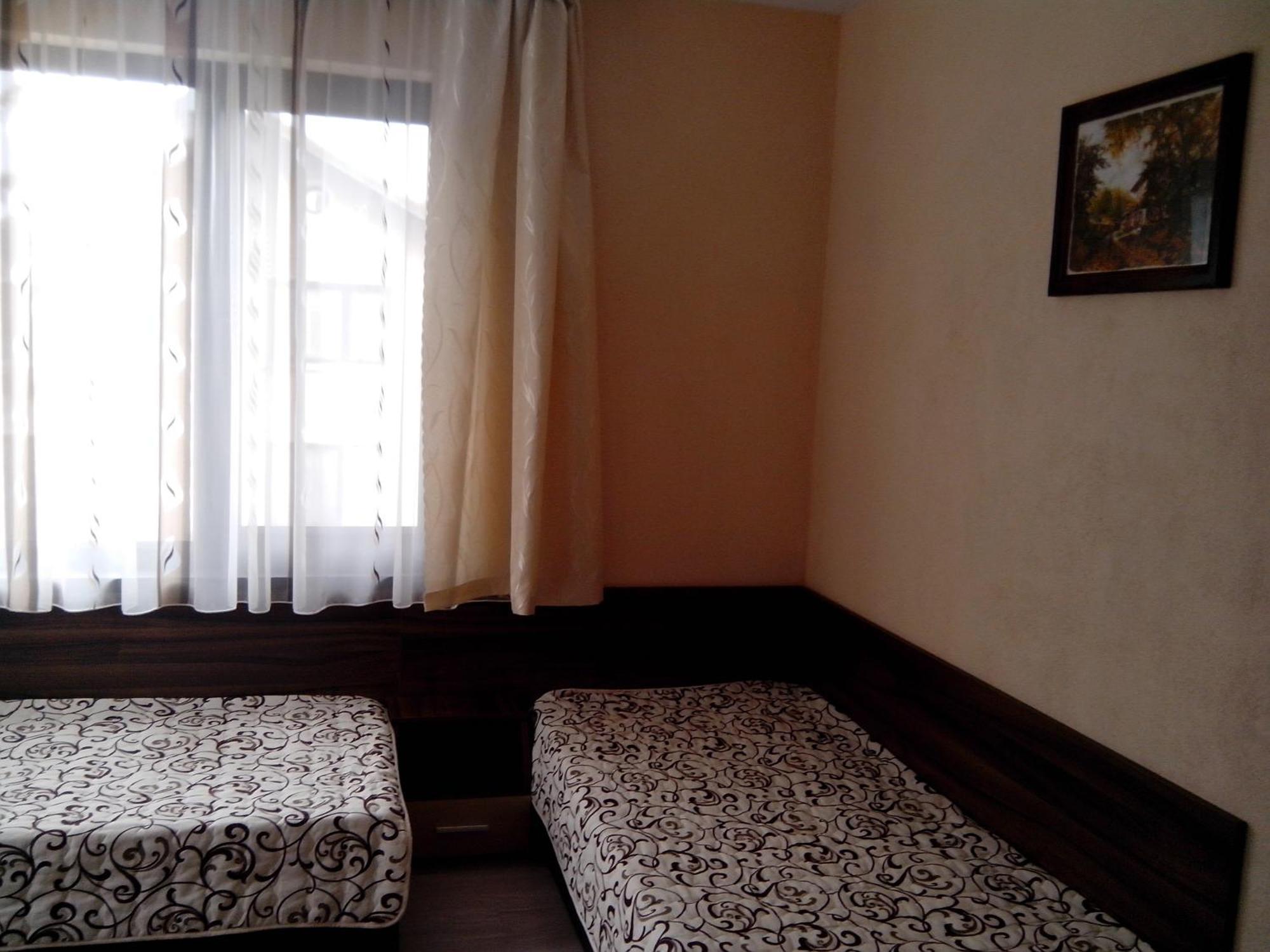 Advel Guest Hous Hotel Madzhare Buitenkant foto