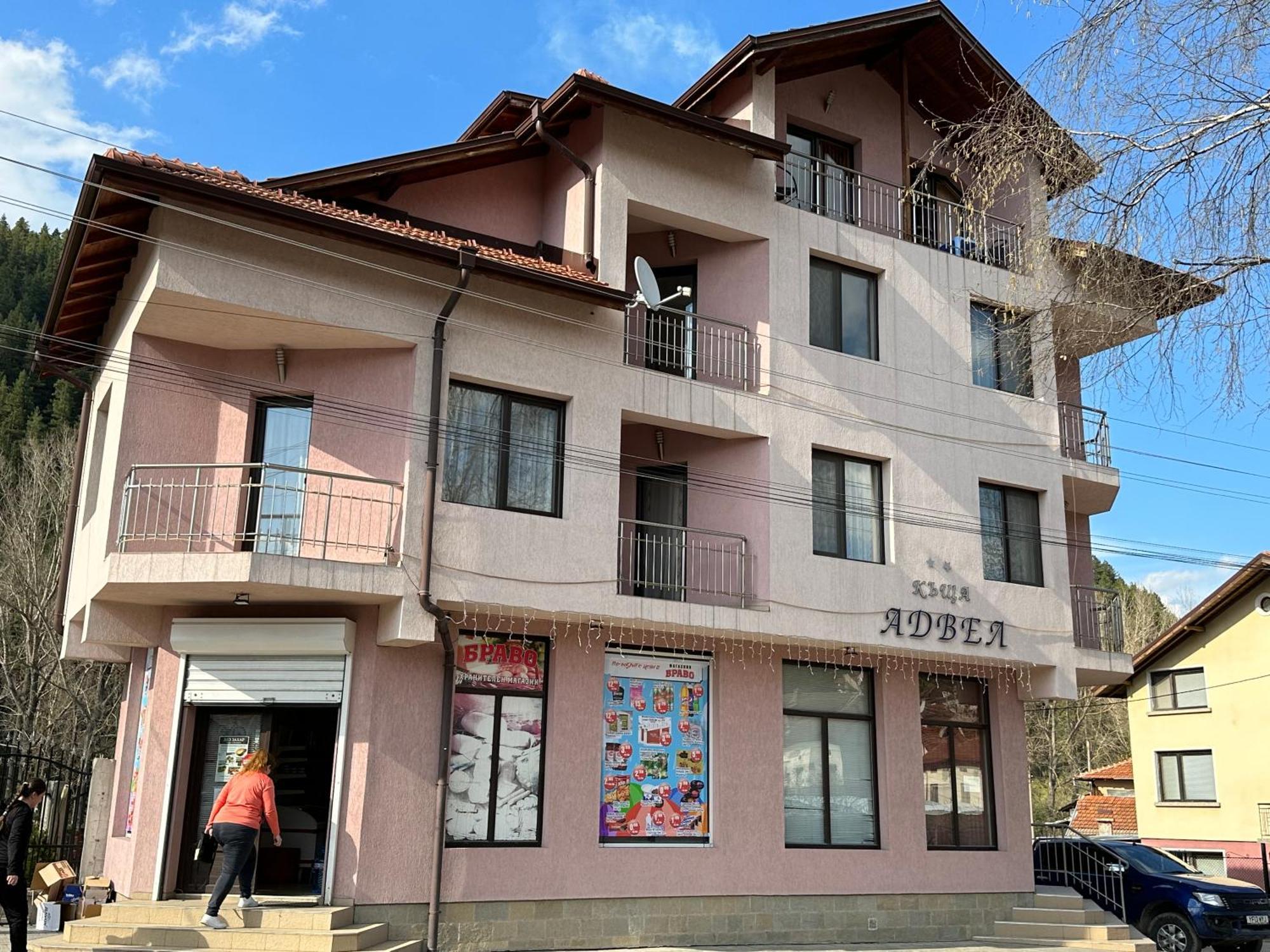 Advel Guest Hous Hotel Madzhare Buitenkant foto
