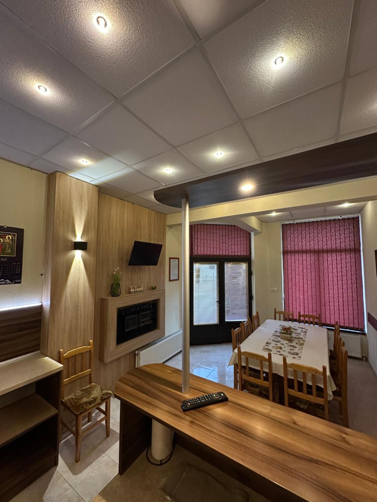 Advel Guest Hous Hotel Madzhare Buitenkant foto