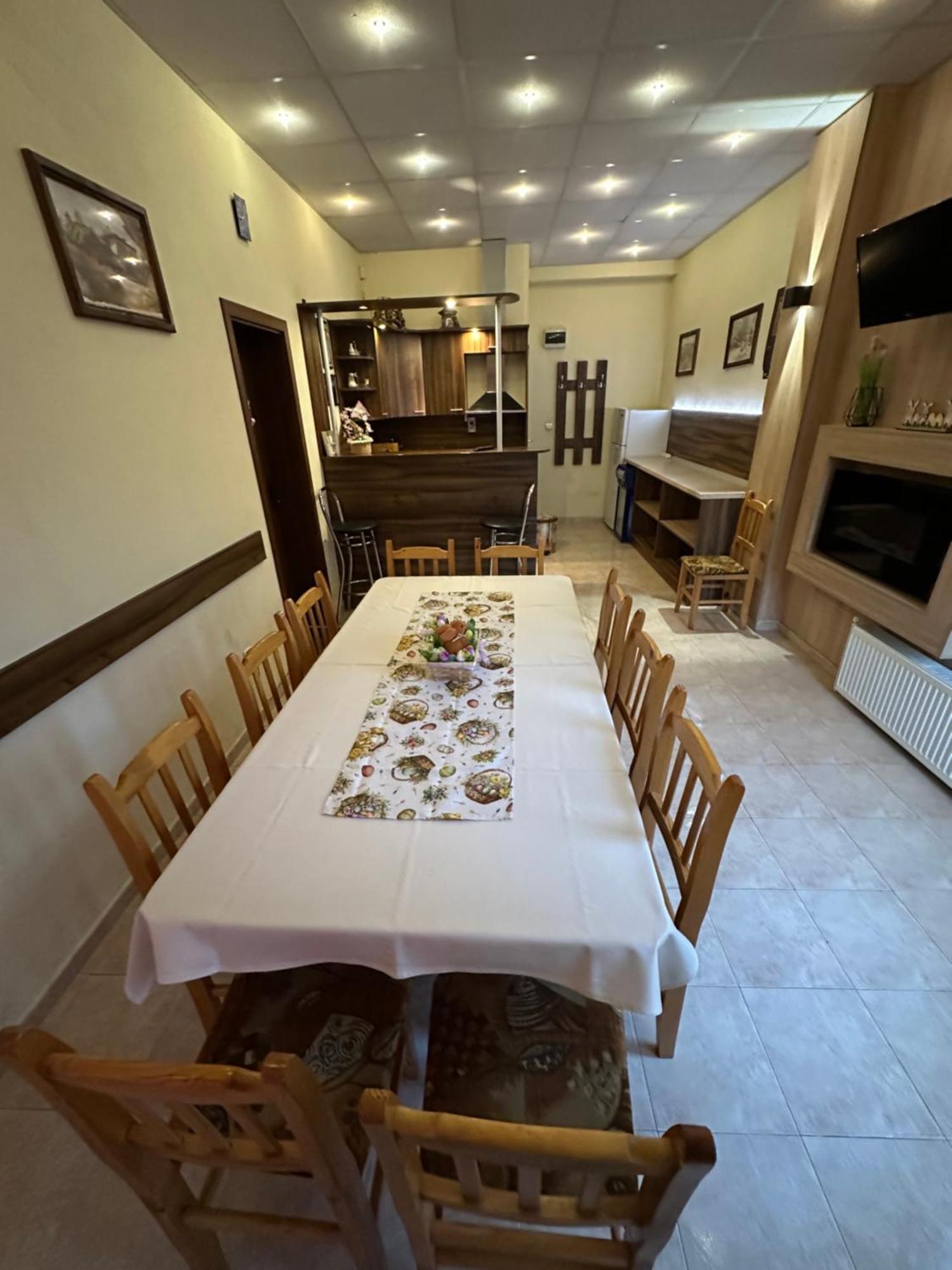 Advel Guest Hous Hotel Madzhare Buitenkant foto
