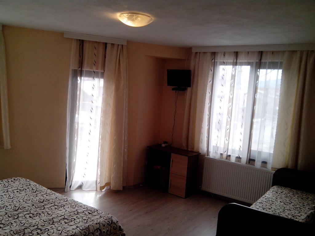 Advel Guest Hous Hotel Madzhare Kamer foto