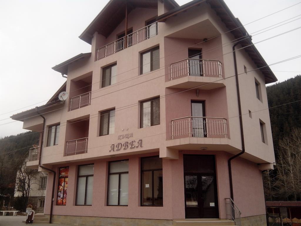 Advel Guest Hous Hotel Madzhare Buitenkant foto