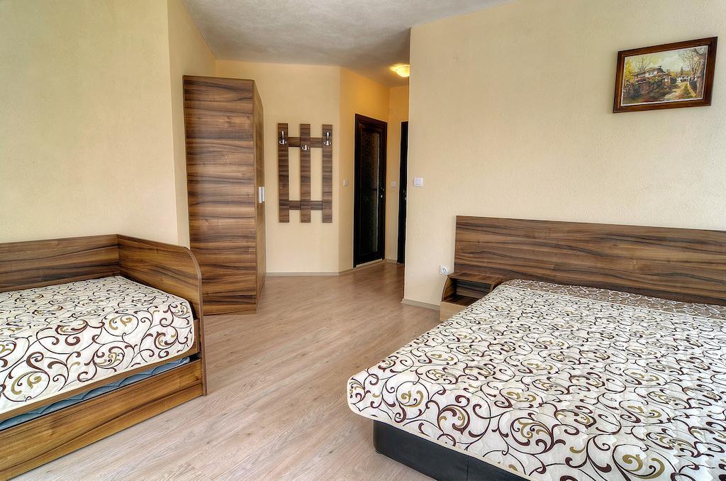 Advel Guest Hous Hotel Madzhare Kamer foto